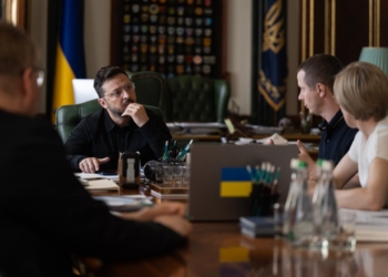 Зеленський провів нараду щодо стосунків з Польщею: визначилися і з пріоритетами, і з дипломатією, і з історією (ФОТО)