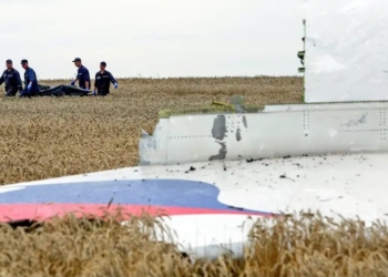 ЄС закликав РФ визнати відповідальність за збиття MH17
