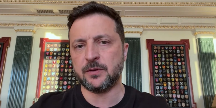 Довго говорив сьогодні з Федоровим, говорив з Сирським, – Зеленський (ВІДЕО)