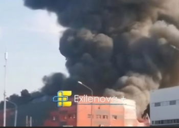 У підмосковному Коледіно після атаки дронів горить склад логістичної компанії 3PL (ВІДЕО)