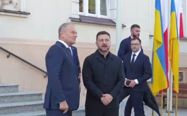 Дорогою до України Зеленський вперше відвідав Польщу після загострення відносин – про що говорили з Туском (ВІДЕО)