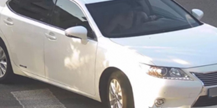 Автомелодрама у Миколаєві. Подружжя в запалі сварки не зачинило Lexus, його “підібрав” рецидивіст – просто поїхав додому (ФОТО)