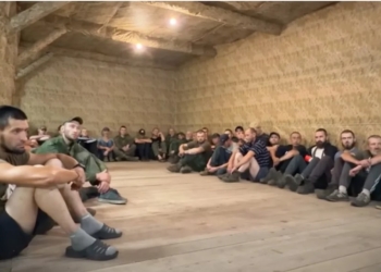 Бійці 225 штурмового полку взяли в полон 64 окупанта – вони мали зайти в наш тил (ВІДЕО)