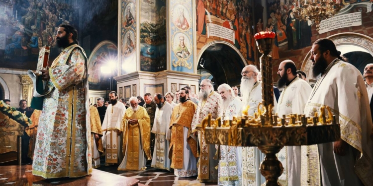У Києво-Печерській лаврі відбулася літургія за участі делегації з Афону (ФОТО)