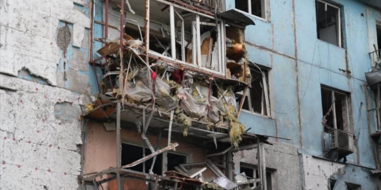 Росіяни скинули 5 КАБів на житлову забудову Запоріжжя (ФОТО, ВІДЕО)