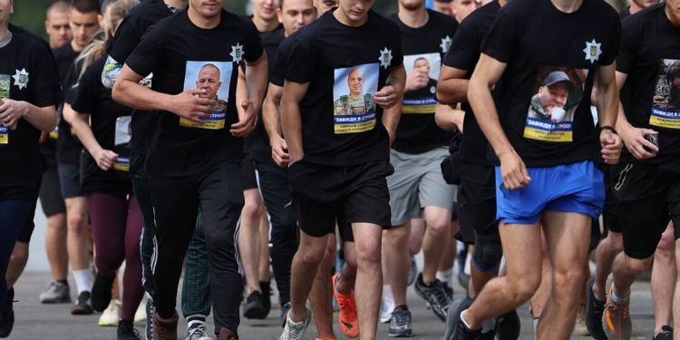 У пам’ять про полеглих побратимів: у Миколаєві відбулися пам’ятні спортивні заходи поліції (ФОТО)