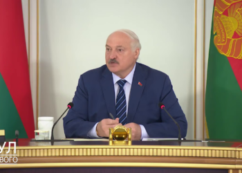 «Не можеш працювати – в ліс, на кордон з Україною», – Лукашенко погрожує чиновникам (ВІДЕО)