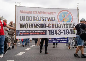 Може, домів? У Польщі противників біженців з України вже більше ніж прихильників