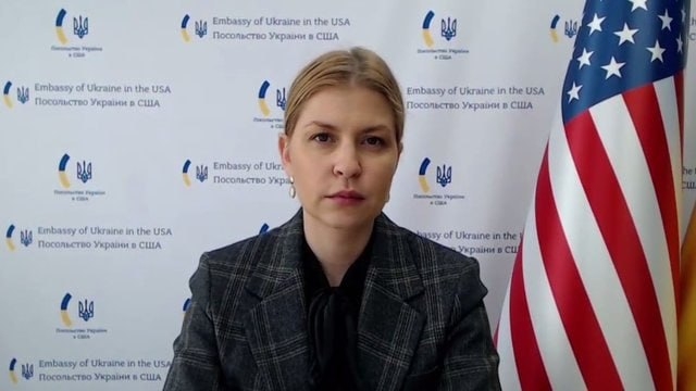 Стефанішина заявила, що Зеленський не просив її про відставку, і вона сама хоче залишитися послом в США