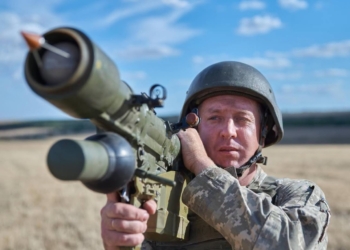 Повітряні сили ЗСУ показали, як на Миколаївщині збили реактивний «шахед» (ВІДЕО)