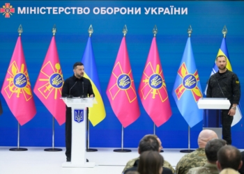 Зеленський представив Хмару – очікує більше людяності (ФОТО, ВІДЕО)