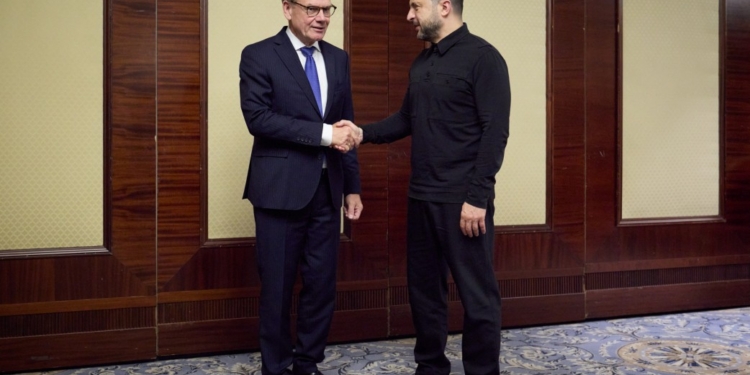 Зеленський обговорив із міністром закордонних справ Німеччини подальшу підтримку України