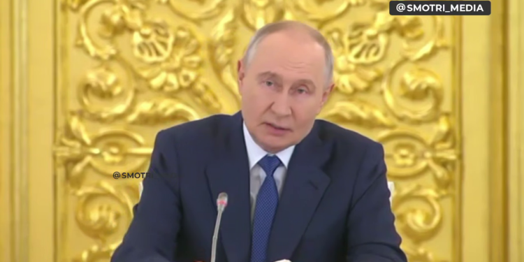 Путін назвав шкоду від ударів ЗСУ по РФ – “не критичною” (ВІДЕО)