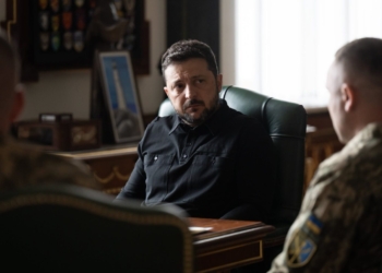 Зеленський обговорив з Головкомом посилення захисту Костянтинівки, Слов’янська та загалом Донеччини, ракети до ППО та кадрові питання