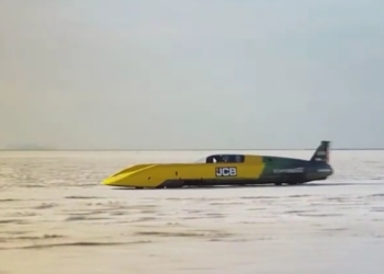 Водневий автомобіль JCB Hydromax установив новий світовий рекорд швидкості (ВІДЕО)