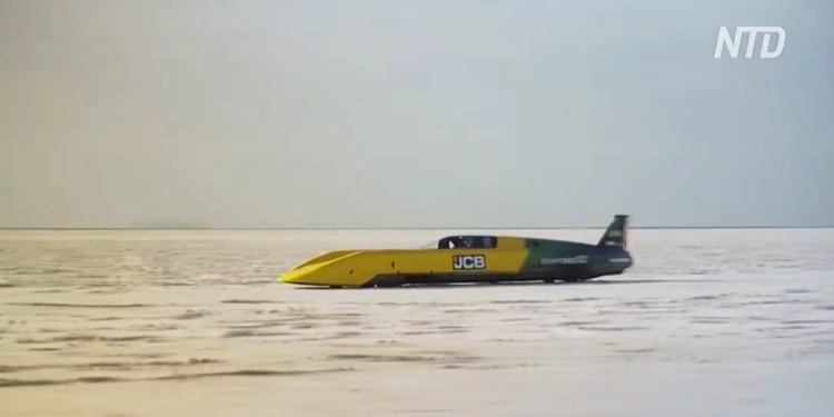 Водневий автомобіль JCB Hydromax установив новий світовий рекорд швидкості (ВІДЕО)