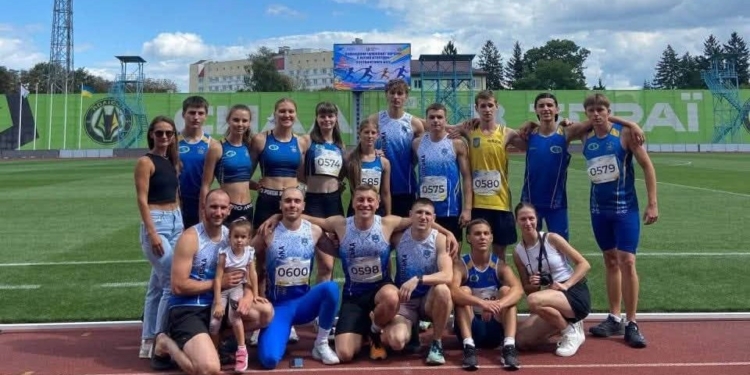 Легкоатлети Миколаївщини – переможці та призери командного чемпіонату України з естафетного бігу (ФОТО)