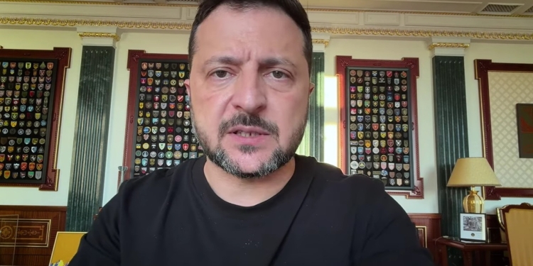 «Треба виривати коріння цієї ідеології війни» – звернення Зеленського (ВІДЕО)
