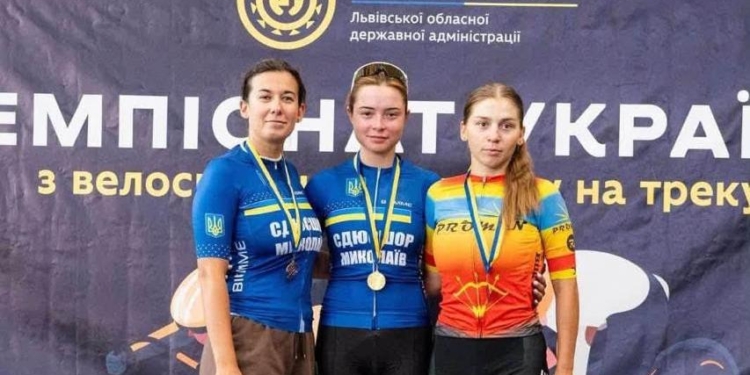 Миколаївські велосипедистки здобули 12 нагород на чемпіонаті України (ФОТО)