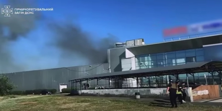 Оголошено про підозру директорові супермаркету в Кривому Розі, де загинуло найбільше людей внаслідок російського удару