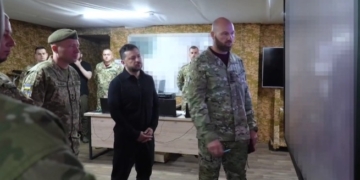 Зеленський поїхав на фронт – сьогодні він на Олександрівському напрямку (ВІДЕО)