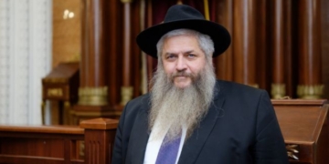 Головний рабин України Асман різко розкритикував рабина  Марковича, який хотів у суді взяти на поруки Мудру (ВІДЕО)