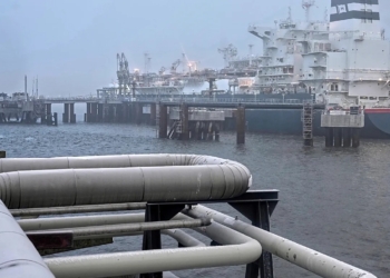 Німеччина може не виконати план із закачування газу, промисловості загрожує холодна зима