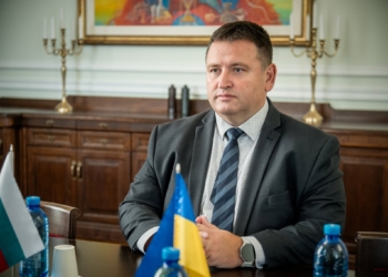 У Києві після чотирьох з половиною років перерви знов запрацювало посольство Болгарії – його очолив Златін Крастєв (ФОТО)