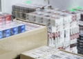 У Миколаєві місцевий мешканець організував збут фальшивих цигарок – вилучили 230 тис. пачок (ФОТО)
