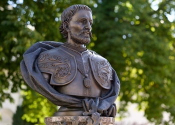 Президент підписав указ про встановлення пам’ятника Мазепі в Києві