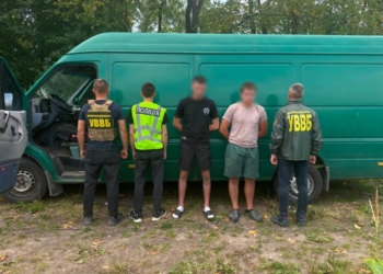 Втеча “під ключ” – організатори ухилянтської переправи через Дністер брали $11 тис за подорож в бананових ящиках (ФОТО)
