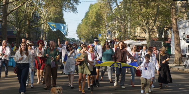 У Миколаєві відбувся традиційний Марш вишиванок (ФОТО)