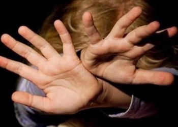 У Польщі двоє дорослих напали на двох українських дітей – через мову
