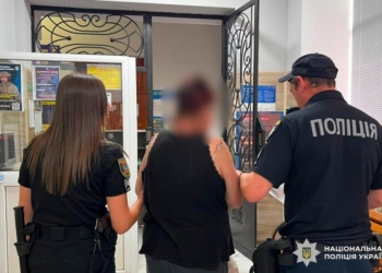 В Одесі доглядальниця приховала смерть літньої жінки і “продала” собі її 3-кімнатну квартиру