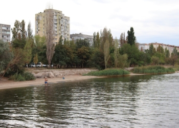 У воді на трьох пляжах Миколаєва рівень кишкової палички зашкалює