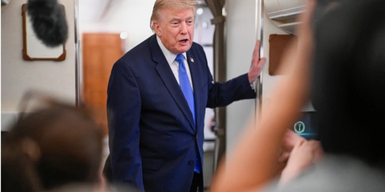 Трамп припинив атаки по Ірану – кажуть, дуже просили. Але, схоже, не всі