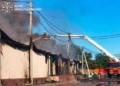 Рятувальники показали, як ліквідовували наслідки вчорашніх та нічних атак росіян на Миколаїв (ФОТО)