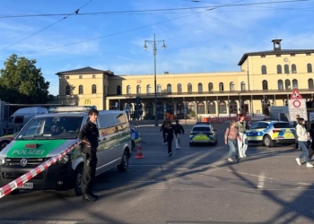 У Німеччині біля вокзалу Аугсбурга вибухнув невідомий предмет (ФОТО)