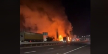 Росіяни атакували АЗС біля ПП на кордоні з Польщею (ВІДЕО)