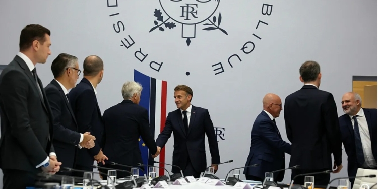 Макрон скличе саміт G7 з питань енергетики та попереджає про «агресивність Росії»