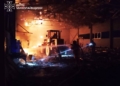 На Миколаївщині гасили пожежу після дронової атаки