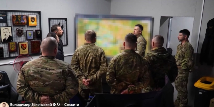 Зеленський зустрівся з командирами підрозділів, залучених до операції “Вівальді” (ВІДЕО)