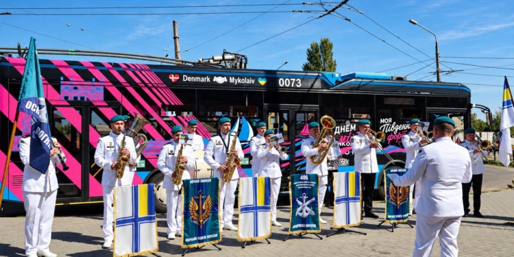 1 жовтня, до Дня захисників і захисниць України, Миколаєвом курсуватиме музичний тролейбус