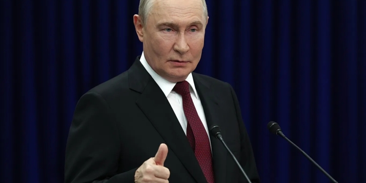 Суд ЄС: автократія путіна не виправдовує заморожування активів пов’язаних із рф компаній