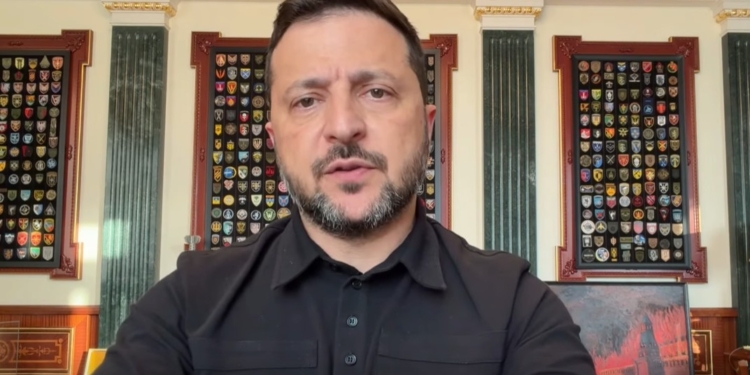 Україна не буде бити по Москві, коли там будуть Віткофф та Кушнер. Сподіваємось на таке ж, коли вони будуть у нас, – Зеленський (ВІДЕО)