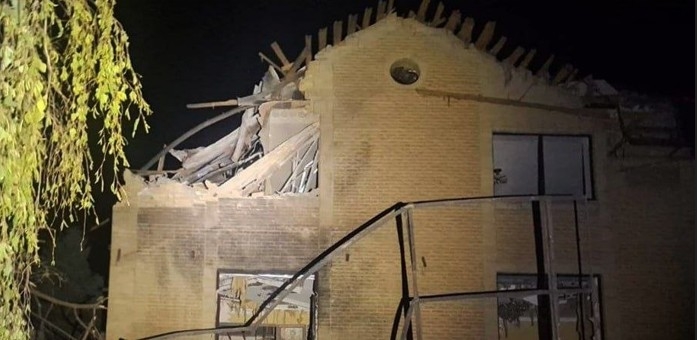 Росіяни масовано атакували Кривий Ріг – 5 поранених, пошкоджені десятки будинків, 2 школи, інфраструктура (ФОТО, ВІДЕО)