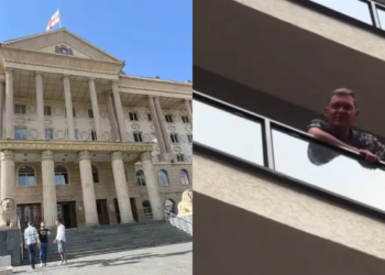 У Грузії п’яний росіянин помочився з балкона на відвідувачів кафе та кричав “Слава росії”, його депортують