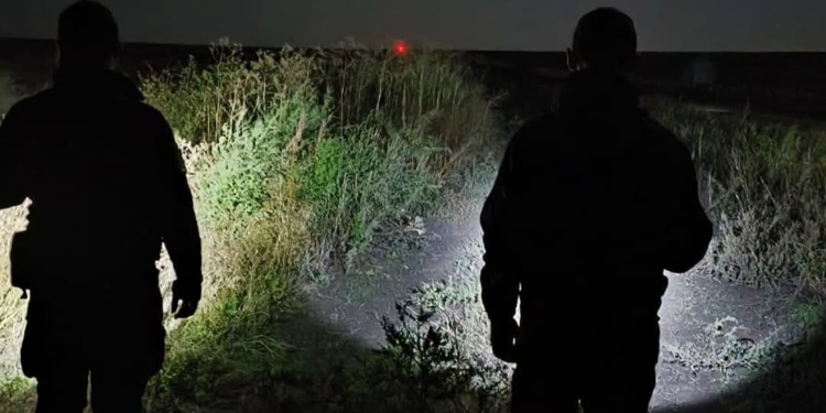 На Миколаївщині поліцейські, військові та місцеві мешканці відучора шукають зниклого 11-річного Дмитра Загоруйка (ФОТО)