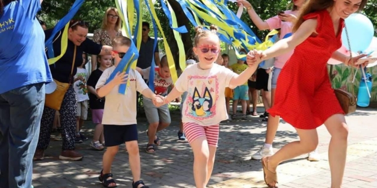 «Шкільна ностальгія — 2026» у Миколаєві: гастрозаклади запрошують підтримати дітей з аутизмом