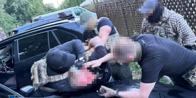 СБУ попередила серію терактів – замах на життя й підпали готували екс-чиновник ДСНС і керівник “відомої політсили” (ФОТО, ВІДЕО)